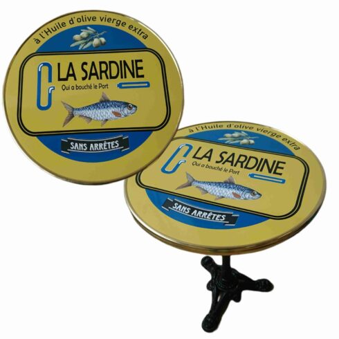 Plateau de table émaillé Ø60cm, cerclage laiton, pied en fonte, Sardine - Sélénium